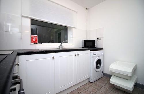 Castle House | City Centre, Parking, Smart Tv's in all rooms
