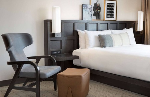 Theater District Hotel | City Charm in San Francisco! Pets Allowed, Steps to Marshall Beach!