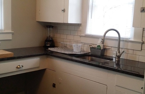 Winchester House | City Charmer near Historic OldTown Winchester.