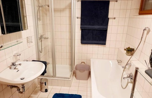 Deggendorf Apartment | City-close oasis in the green