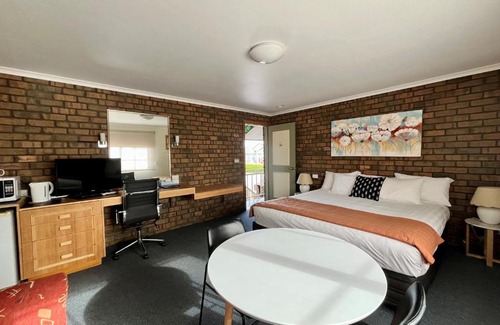Mildura Central Business District Hotel | City Colonial Motor Inn