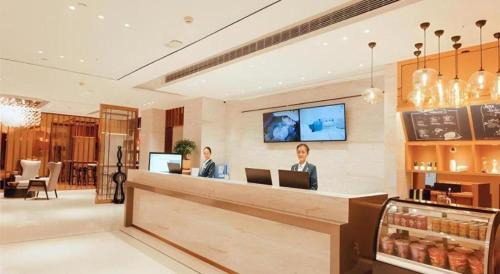 Jingzhou Hotel | City Comfort Inn Honghu Shopping Park Bao'an Plaza