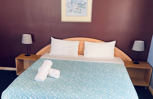 Abbotsford Hotel | City East Motel