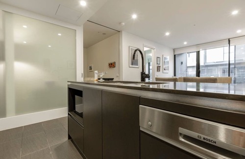 North Melbourne Apartment | City edge Living in Trendy North Melbourne
