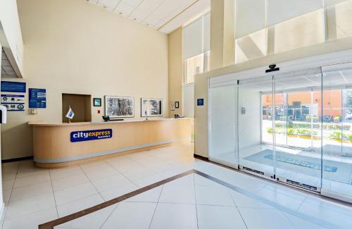 Villahermosa Hotel | City Express by Marriott Villahermosa