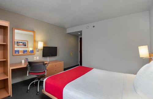 Tepotzotlan Hotel | City Express by Marriott Tepotzotlán