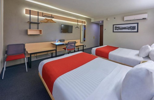 Zona Rio Hotel | City Express by Marriott Tijuana Rio