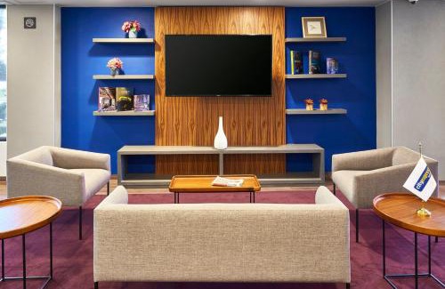 Toluca Hotel | City Express by Marriott Toluca