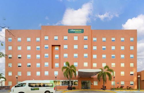 Villahermosa Hotel | City Express Junior by Marriott Villahermosa
