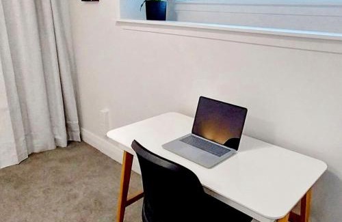 Wellington Apartment | City Fringe Apartment with garage