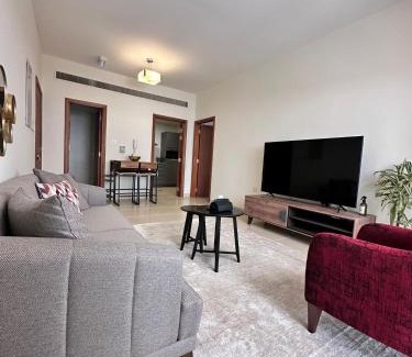 Qurm Apartment | City Gem - 1 Bedroom, 3 Beds