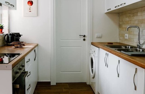 Gjirokaster House | City Grove: Blooms and Beds