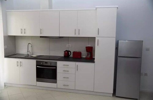 Rhodes Apartment | City Heart luxury studio Aurora