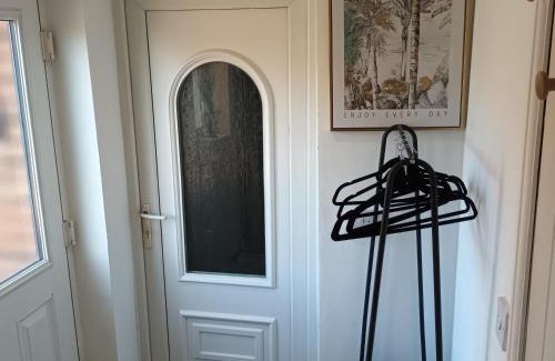 Roundhay Apartment | City Hideaway in Leeds