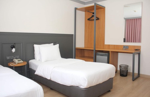 Cerkezkoy Hotel | City Hotel Cerkezkoy