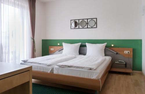 Waldkraiburg Hotel | City Hotel