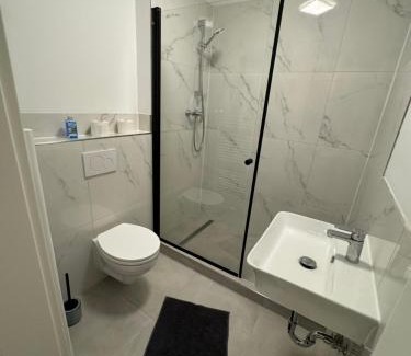 Krefeld Apartment | City-Krefeld Luxus 3 Zimmer Apartment mit Balkon