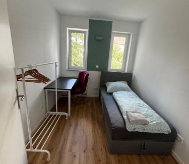 Krefeld Apartment | City-Krefeld Luxus 3 Zimmer Apartment mit Balkon