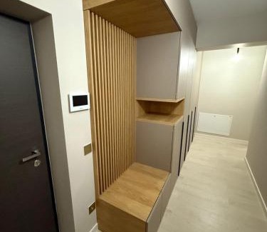 Bacau Apartment | City Lake Bacau