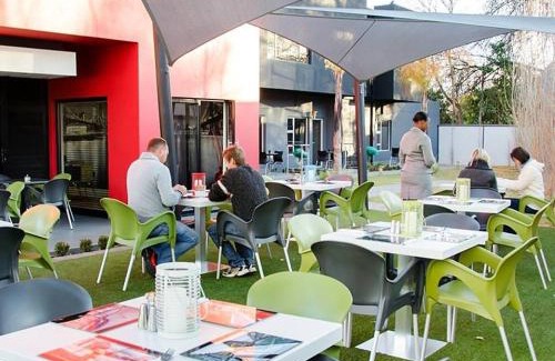 Brandwag Hotel | City Living Boutique Hotel