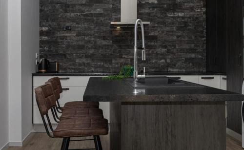 New Plymouth Apartment | City Living Unit 3 - 5 min stroll to CBD