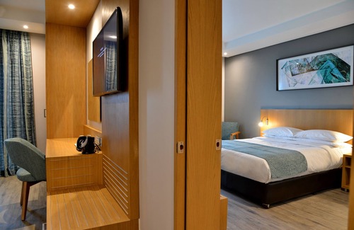 Maputo Hotel | City Lodge Hotel Maputo