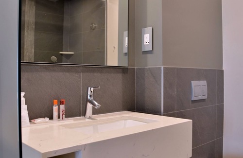 Maputo Hotel | City Lodge Hotel Maputo