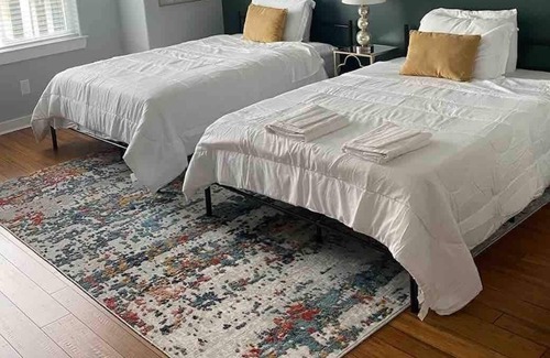 South Philadelphia House | City Luxury with Roofdeck and Free St. Parking
