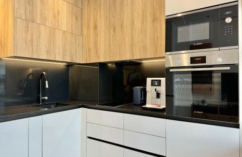 rayon Triaditsa Apartment | City Modern & Classy Apartment for 4 Guests & Parking