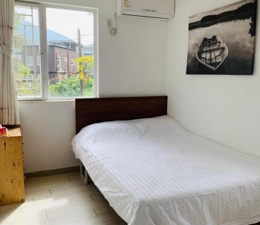 Islands District House | City Oasis Guesthouse