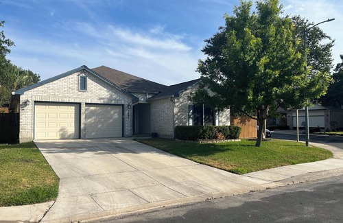 North San Antonio - SAT House | City Oasis!