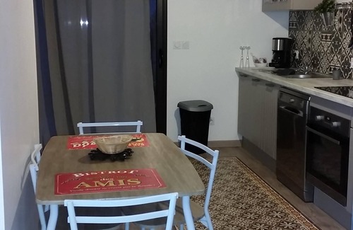 Palaja House | City of Carcassonne, in the shade of pines and olive trees.