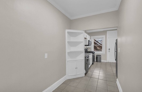 Kansas City Apartment | City of Fountains Getaway
