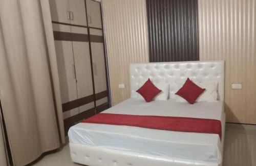 Zirakpur House | City Palace