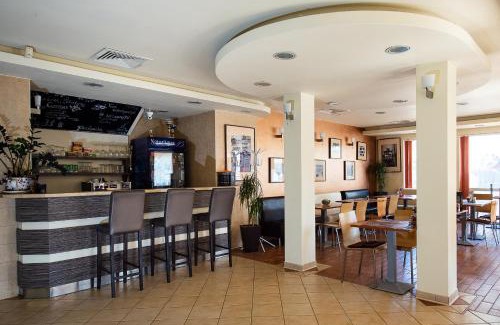 Szarvas Bed & Breakfast | City Panzió