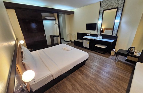 Nai Mueang Hotel | City Park Hotel