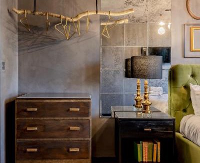 York Apartment | City Retreat for 4 with Free parking and Gym access