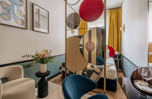 Srodmiescie Hotel | City Room with a Garden View