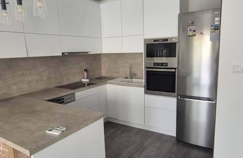 Kecskemet Apartment | City Scape Apartment