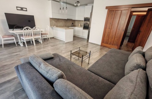 Kecskemet Apartment | City Scape Apartment