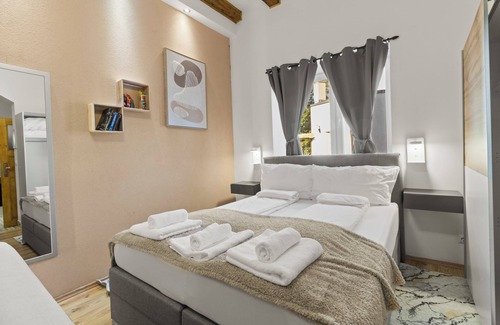 Vienna Apartment | City & Sky: Wiens Apartment mit Flughafennähe