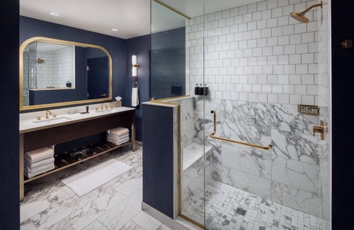 Fitzsimons Hotel | City Sophistication: Large Suite near Southlands Shopping Center! Dogs Allowed!