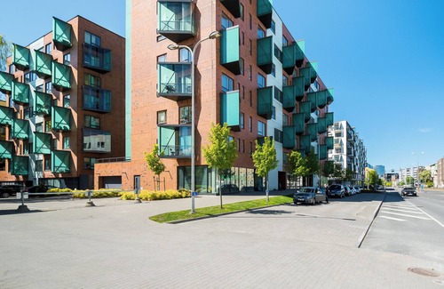 Lasnamae Apartment | City Stay Tallinn apartment with Seaview