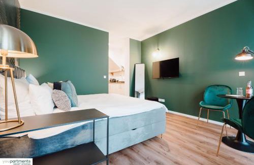 Innenstadtring Apartment | City-Studio im Innenhof mit Boxspring-Bett und Community-Raum