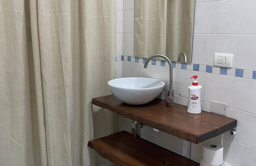 Ottaviano House | CITY, Two-room apartment 20 min naples center 20 min pompei 50 min sorrento 50 min amalfi