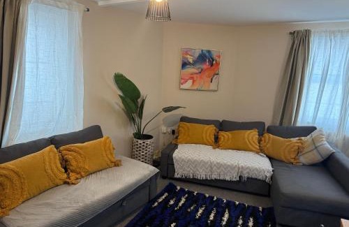 Hanham Apartment | City view apartment