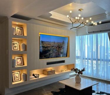 Downtown Apartment | City View at MAKATI Prime Luxury