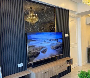 Downtown Apartment | City View at MAKATI Prime Luxury