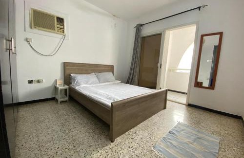 Downtown Dubai Apartment | City View Room in a Shared Apart