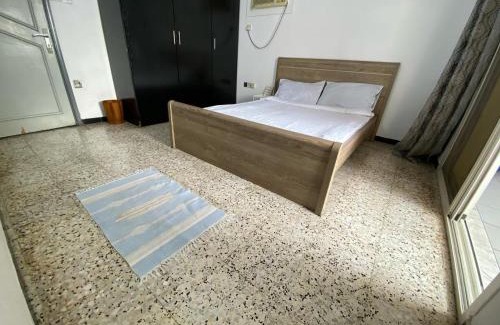 Downtown Dubai Apartment | City View Room in a Shared Apart